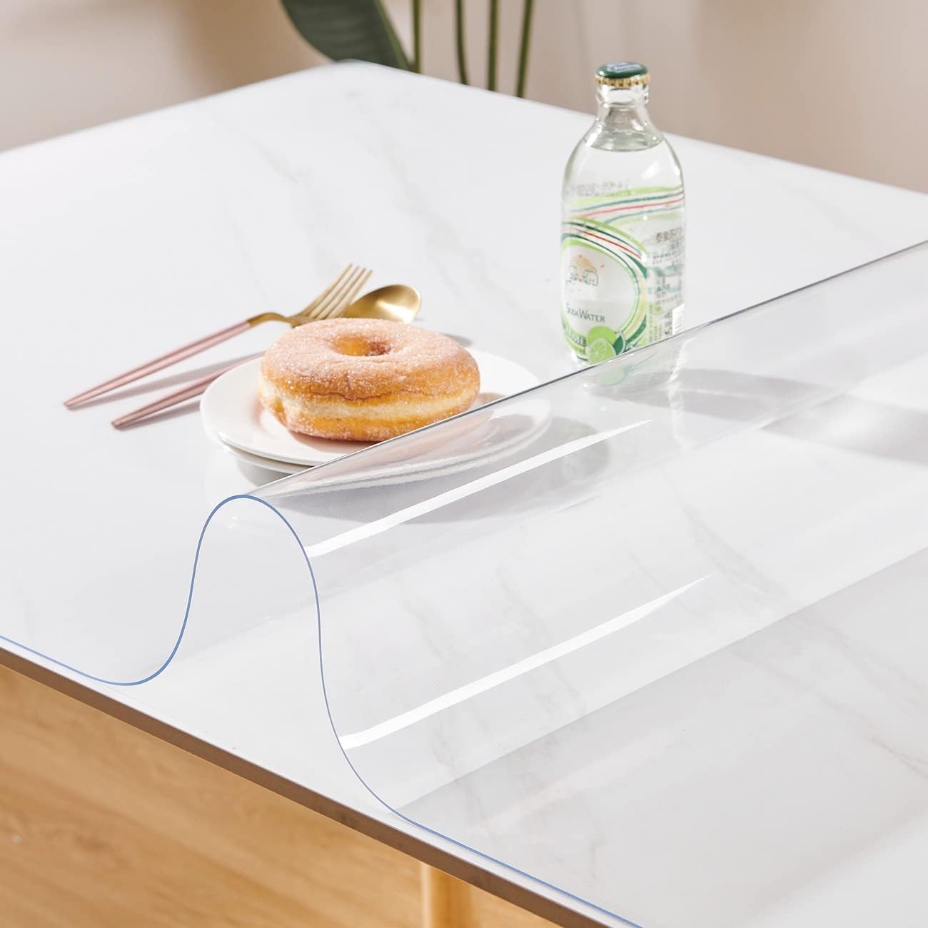 Față de Masă din Silicon Transparentă – 90cm x 150cm